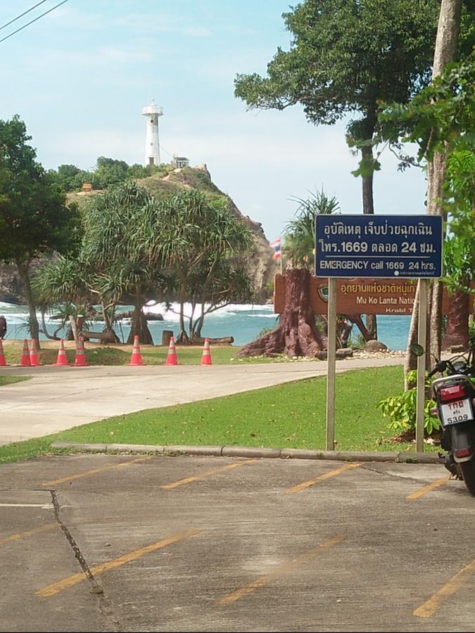 Lanta Danai Guesthouse Koh Lanta Luaran gambar